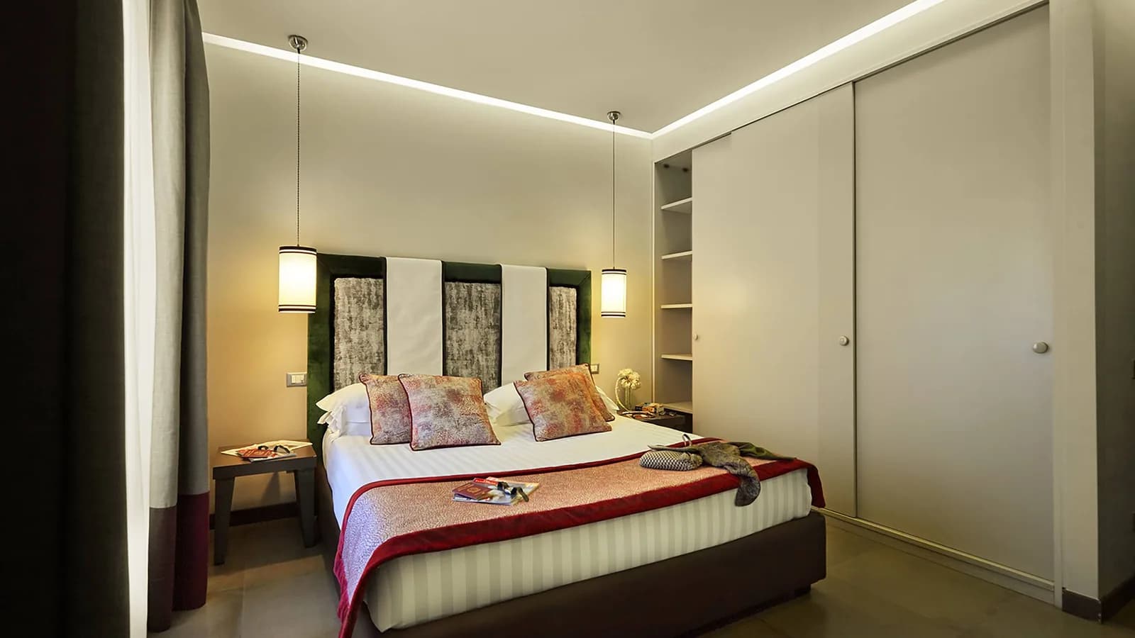 Apartment interior at Trianon Borgo Pio, Rome